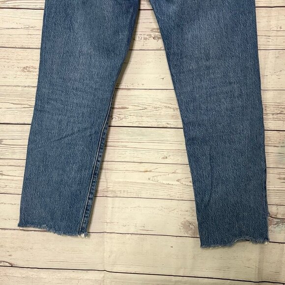 Levi's 501 Button Fly Distressed Bottoms 30 - Picture 8 of 9